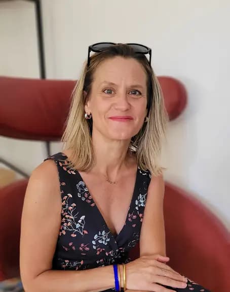 Mélanie Maire, praticienne en thérapies brèves et hypnothérapeute à Avignon